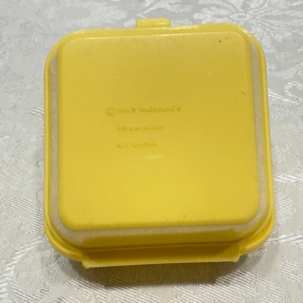 Vintage McDonald's Cheeseburger Dinosaur Transforming Toy Figure Clamshell Box